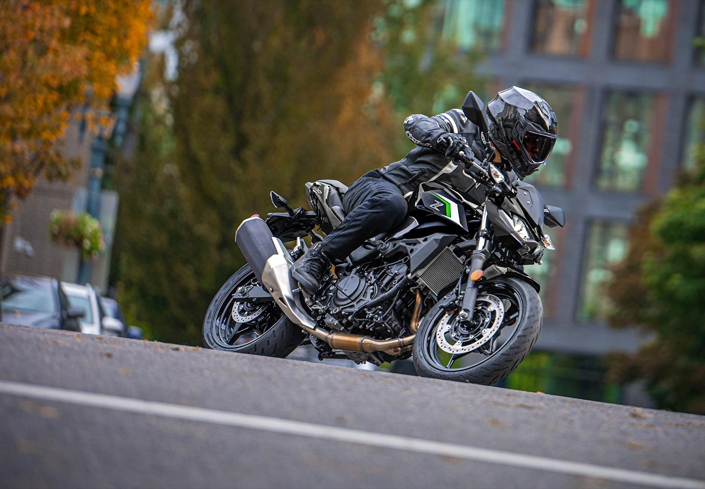 ON。 2025 Kawasaki Ninja® ZX™-6R KRT Edition Stock: 031294