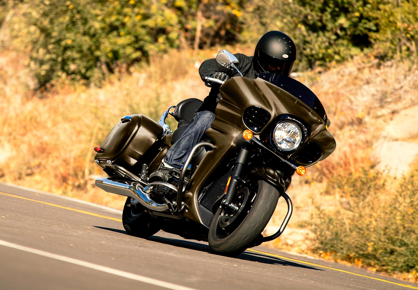 Kawasaki Vulcan® 1700 Vaquero® ABS | Cruiser Motorcycle