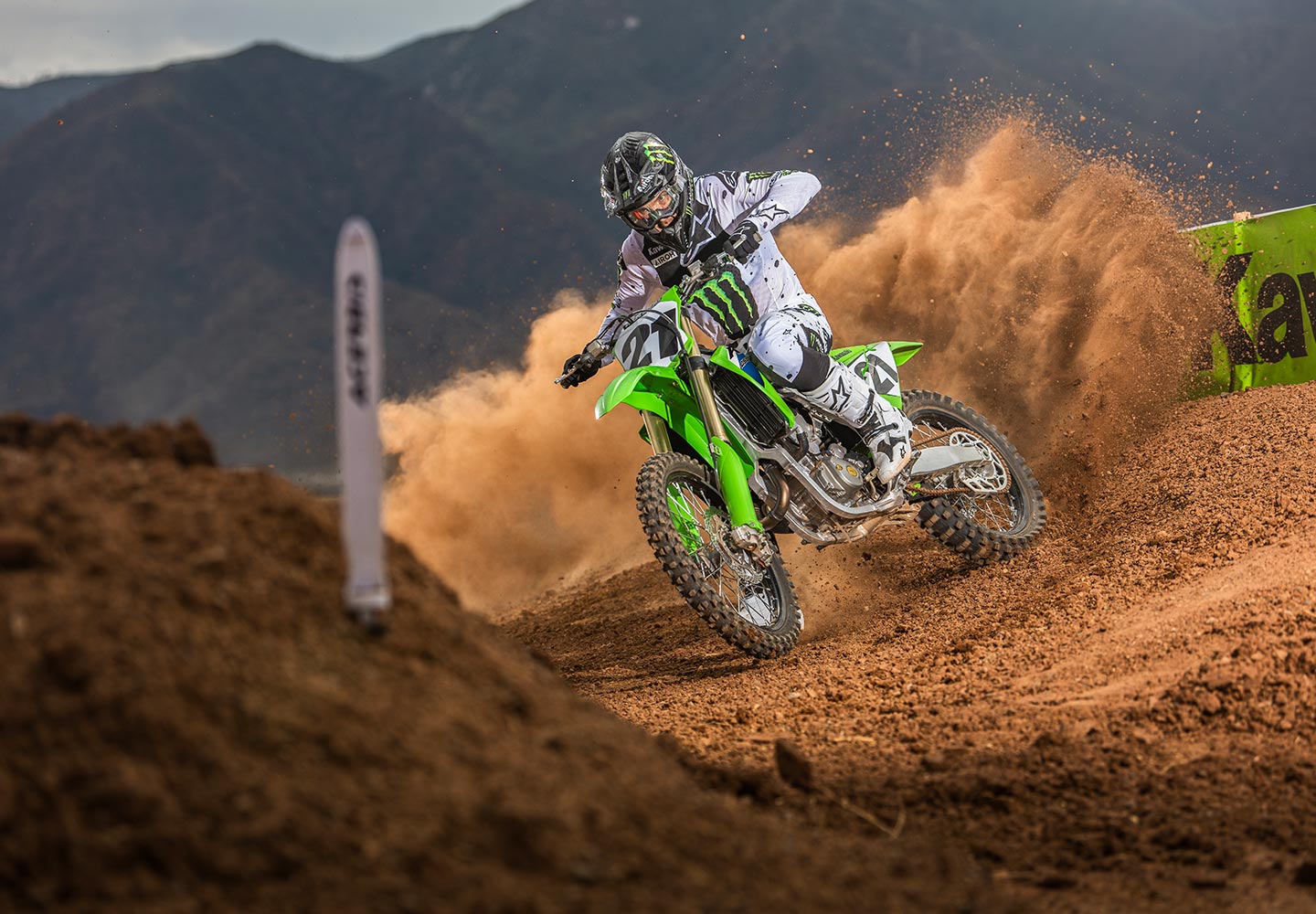 1/6 Kawasaki KX 450 モトクロスバイク Amazon.co.jp: 1：6カワサキKX450Fモトクロスモデルレースダート