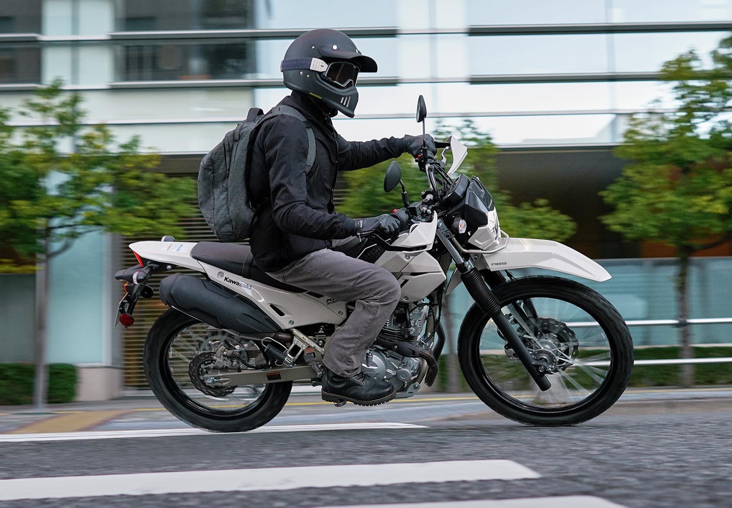 Kawasaki KLX®230 SHERPA S ABS | Dual-Sport Bike | On- and Off-Road