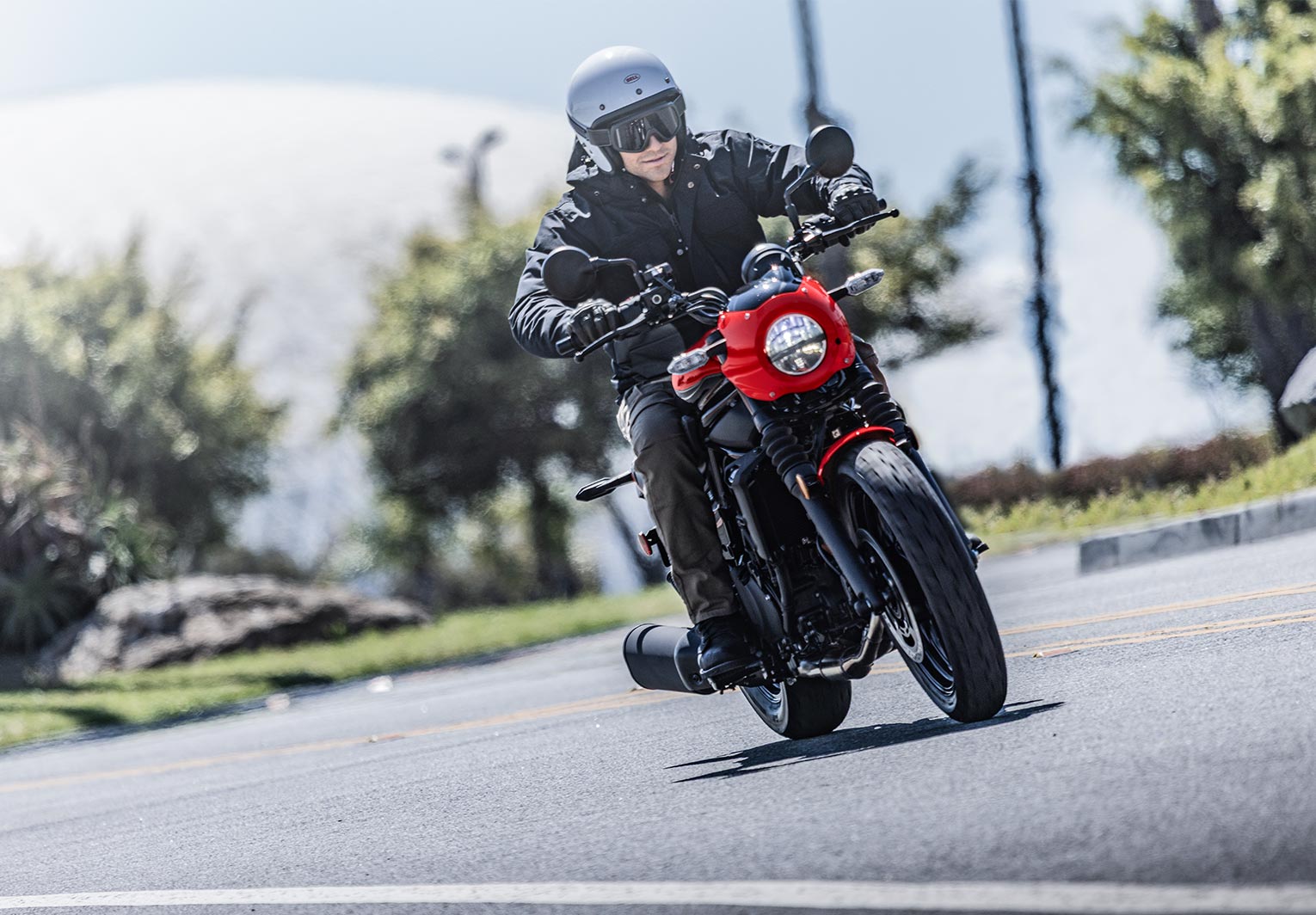 Kawasaki Eliminator® | Cruiser Motorcycle