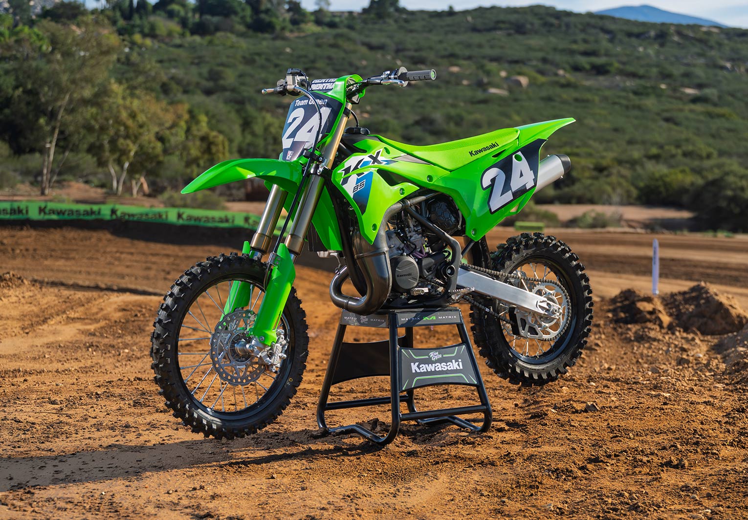 KX™85 | Motocross Motorcycle | Confidence-Inspiring Dirtbike