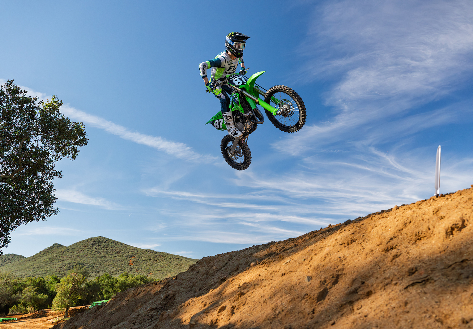 【終了】kawasaki KX(レーサー) Video: What the 2024 Kawasaki KX 250 Does Well - Racer X