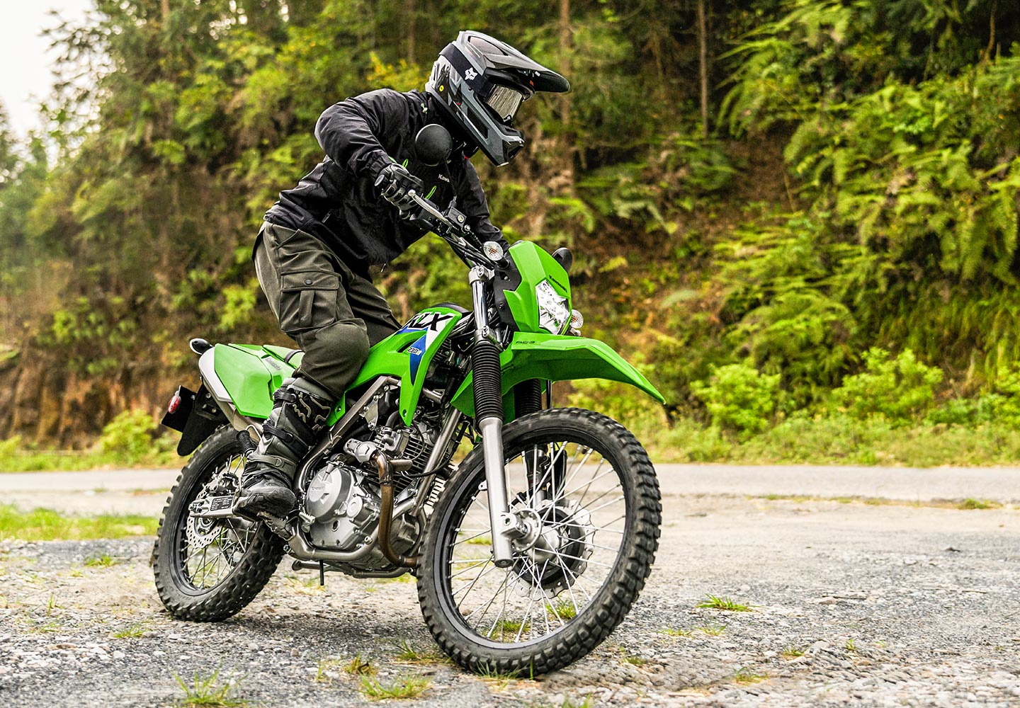 Dual-Sport Bike | Adventure Motorcycle | Kawasaki KLX®230
