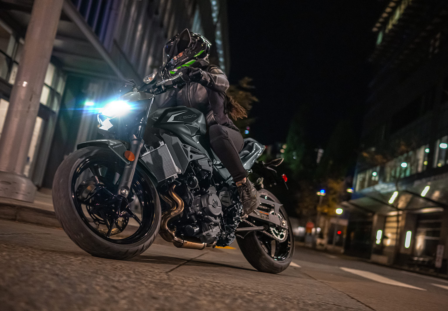 Street Bike | Supernaked | Kawasaki Z500 ABS