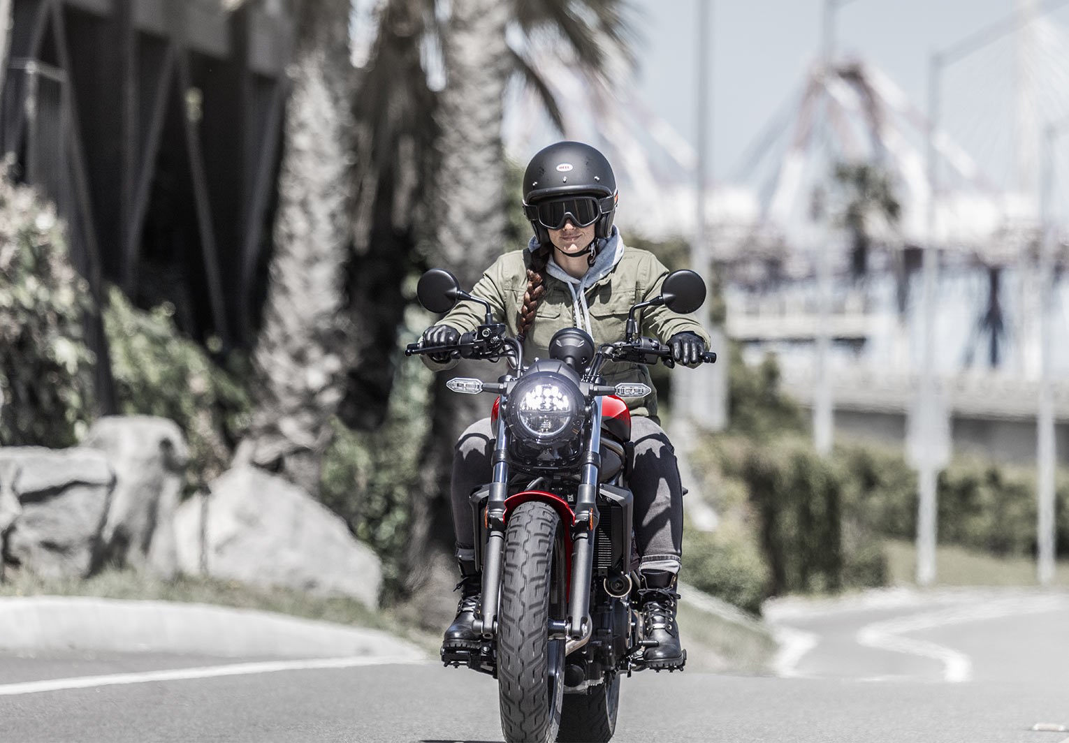 APPROACHABLE & EASY TO RIDE