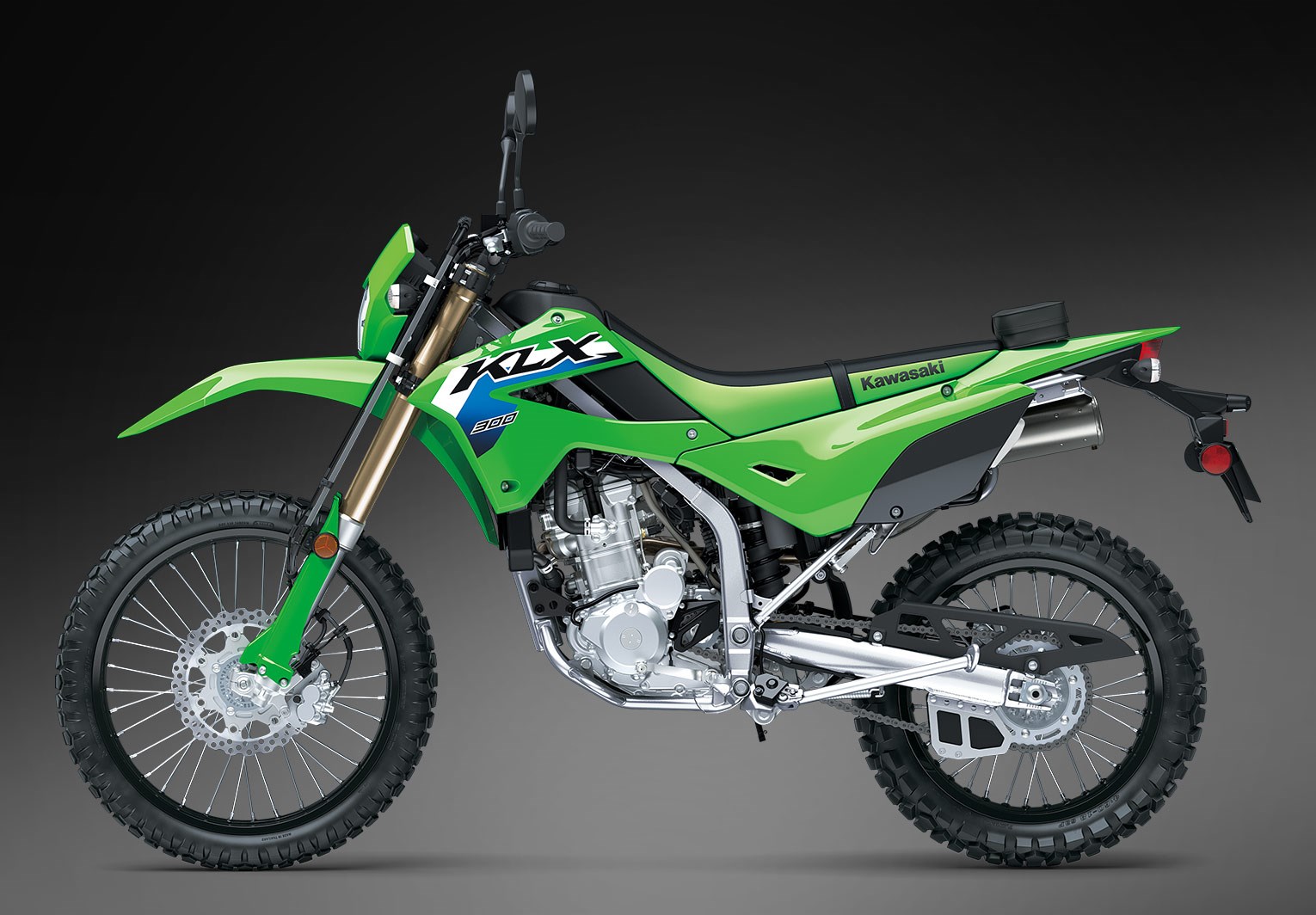 MOTOCROSS-INSPIRED STYLE