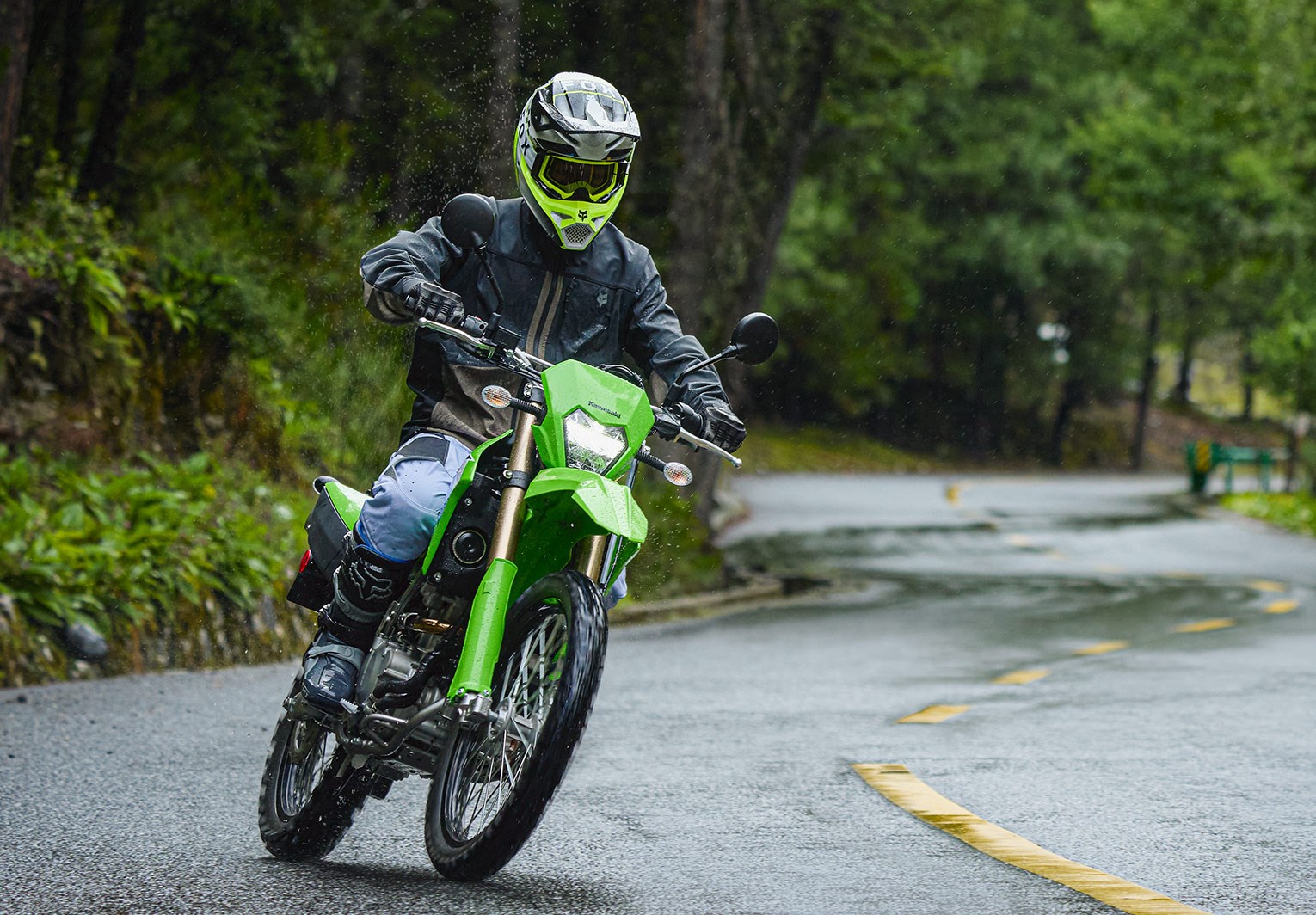 DUAL-SPORT CAPABILITY