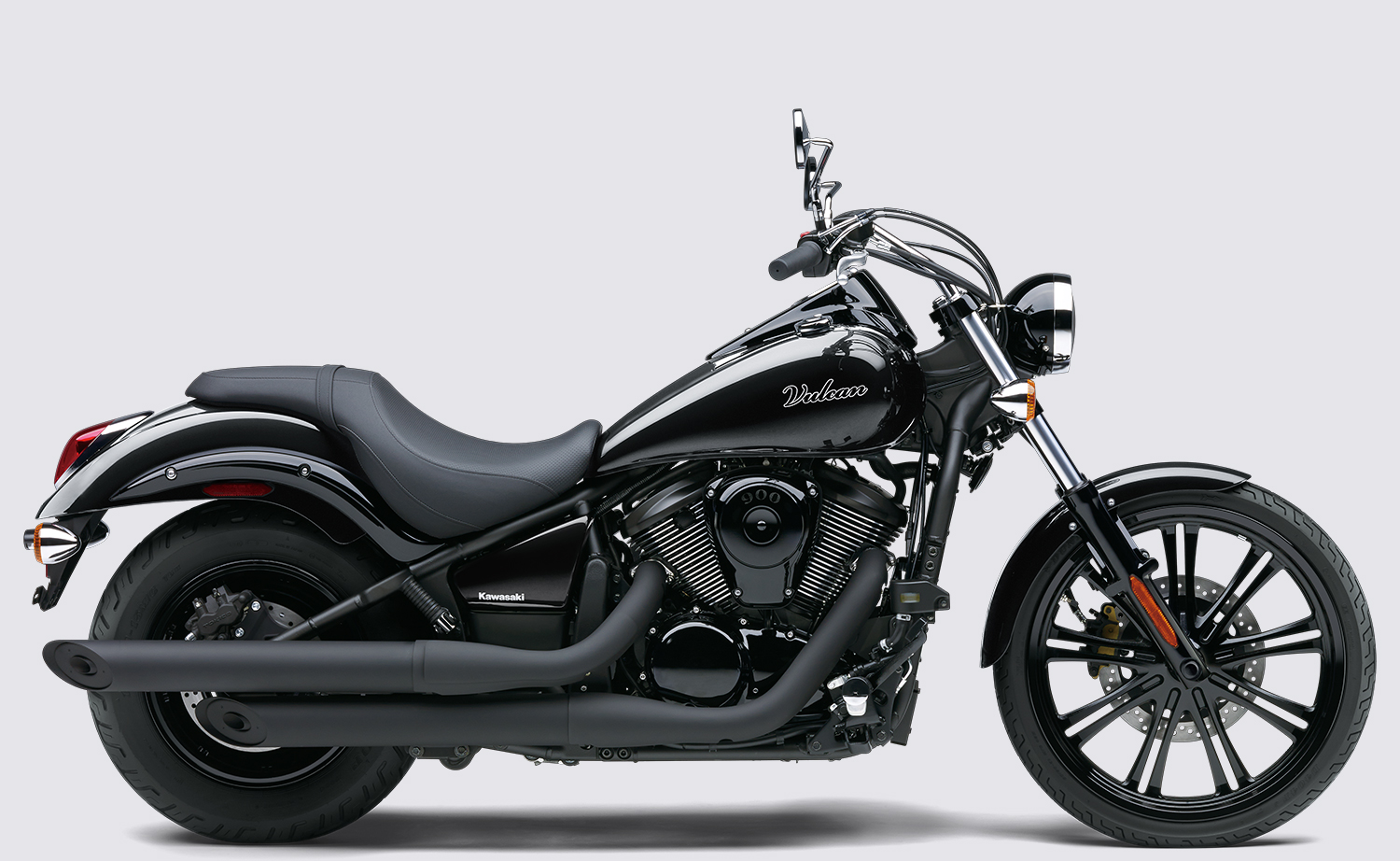 Kawasaki Vulcan® 900 | Cruiser Motorcycle | Stylish & Powerful