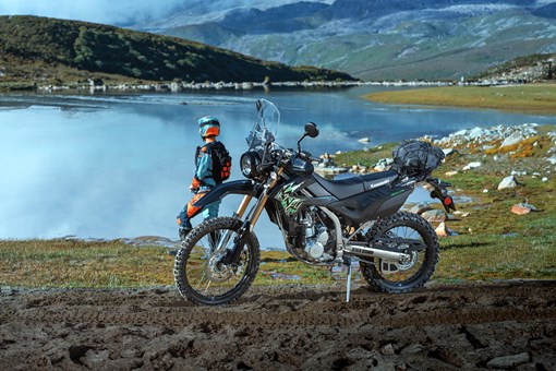 2027 KLX®300 XPL ABS opens in a new window