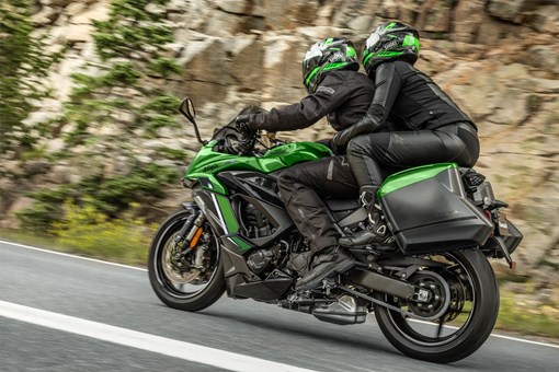 2027 NINJA® 1100SX SE ABS opens in a new window