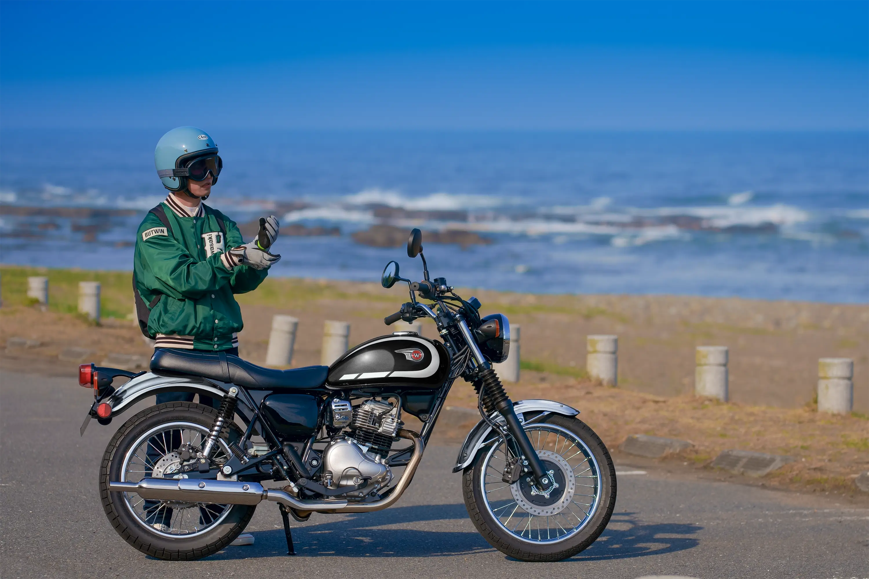 Profile angle of a motorcycle parked.