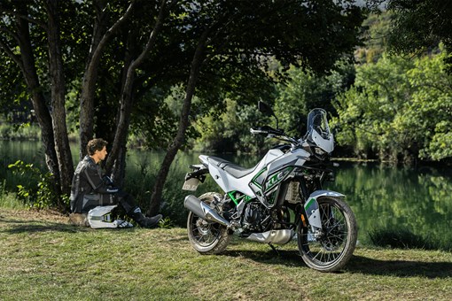 2027 KLE®500 SE SMARTRIDE ABS opens in a new window