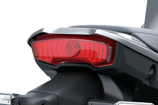 2027 KLE®650 SE ABS opens in a new window