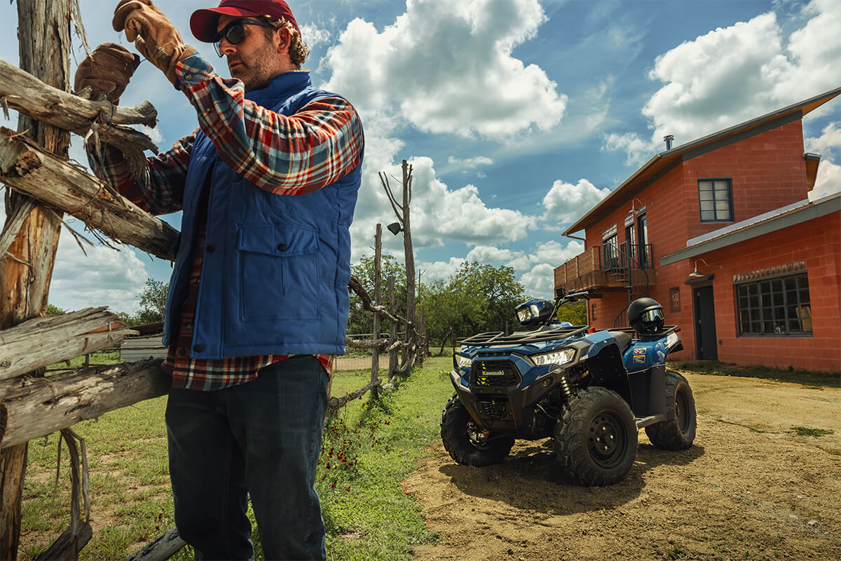 2025 BRUTE FORCE® 450 4x4