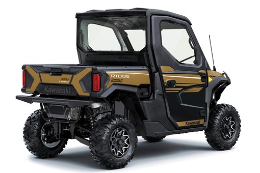 Three-quarter rear angle of a side x side staged in a white studio background. opens in a new window