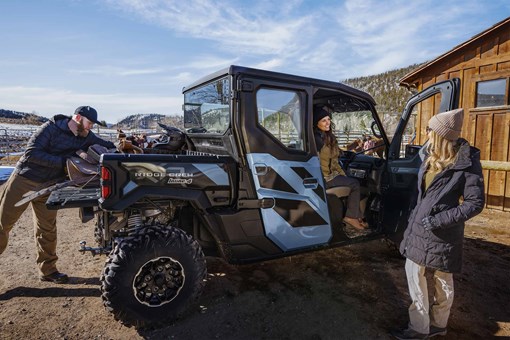 2025 RIDGE® XR CREW LIMITED HVAC opens in a new window