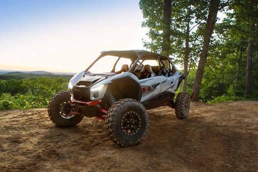 2026 TERYX®5 H2 DELUXE eS opens in a new window