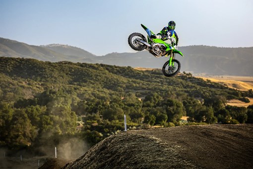 2027 KX™250F opens in a new window