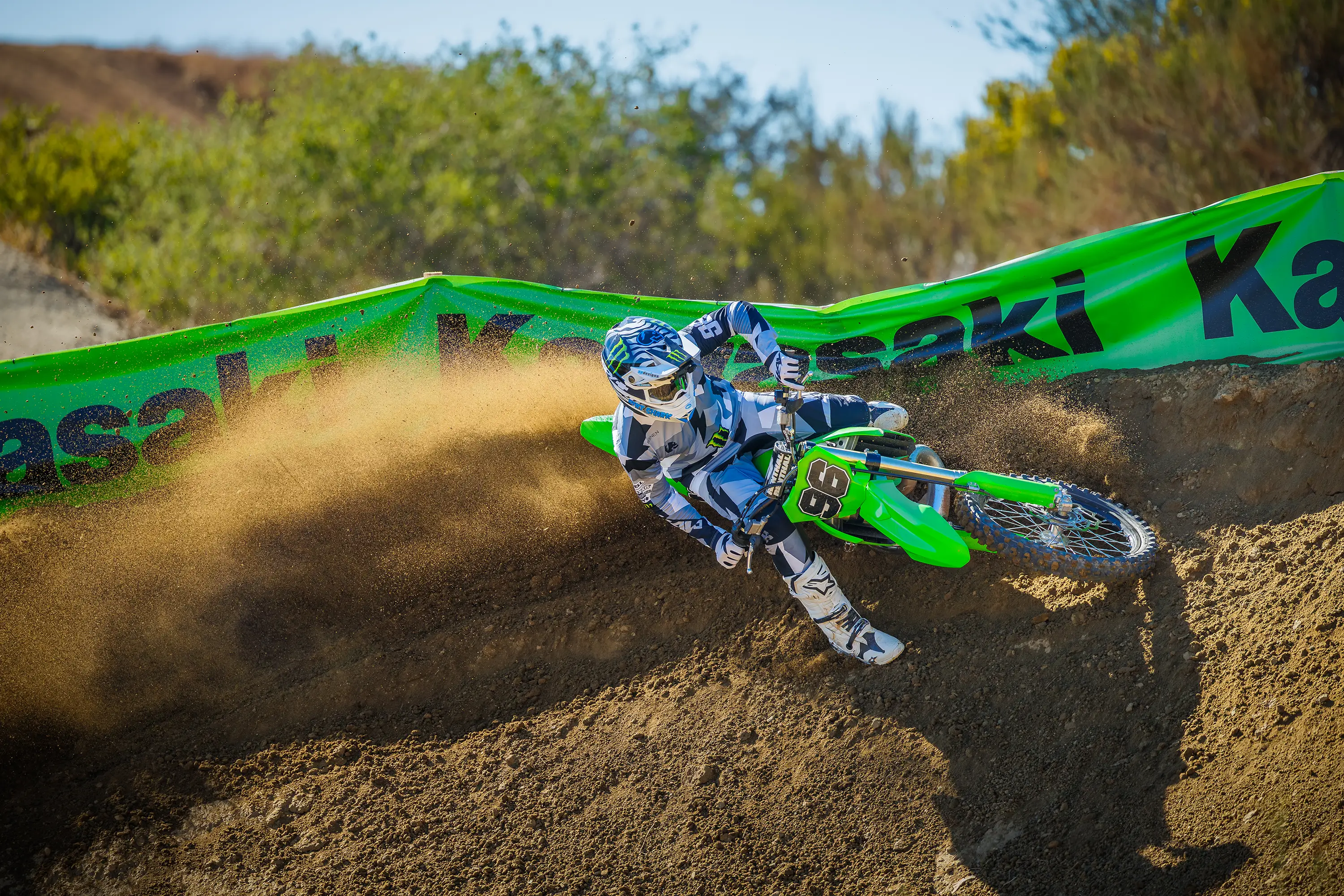 2027 KX™327