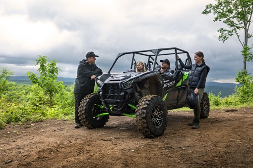 2027 TERYX® KRX4™ 1000 TR opens in a new window