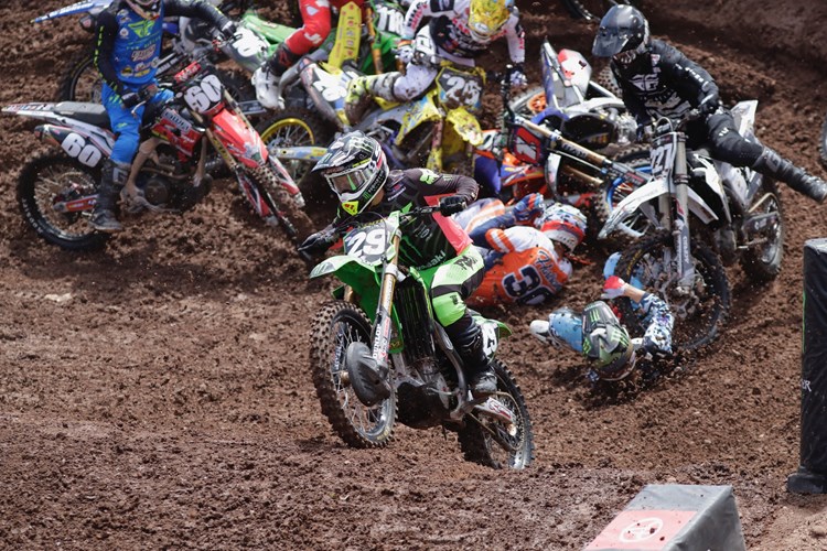 Monster Energy® Kawasaki Rider Eli Tomac Takes 450SX Championship in Monster Energy Supercross Finale photo