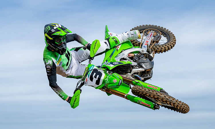 riders on the race track