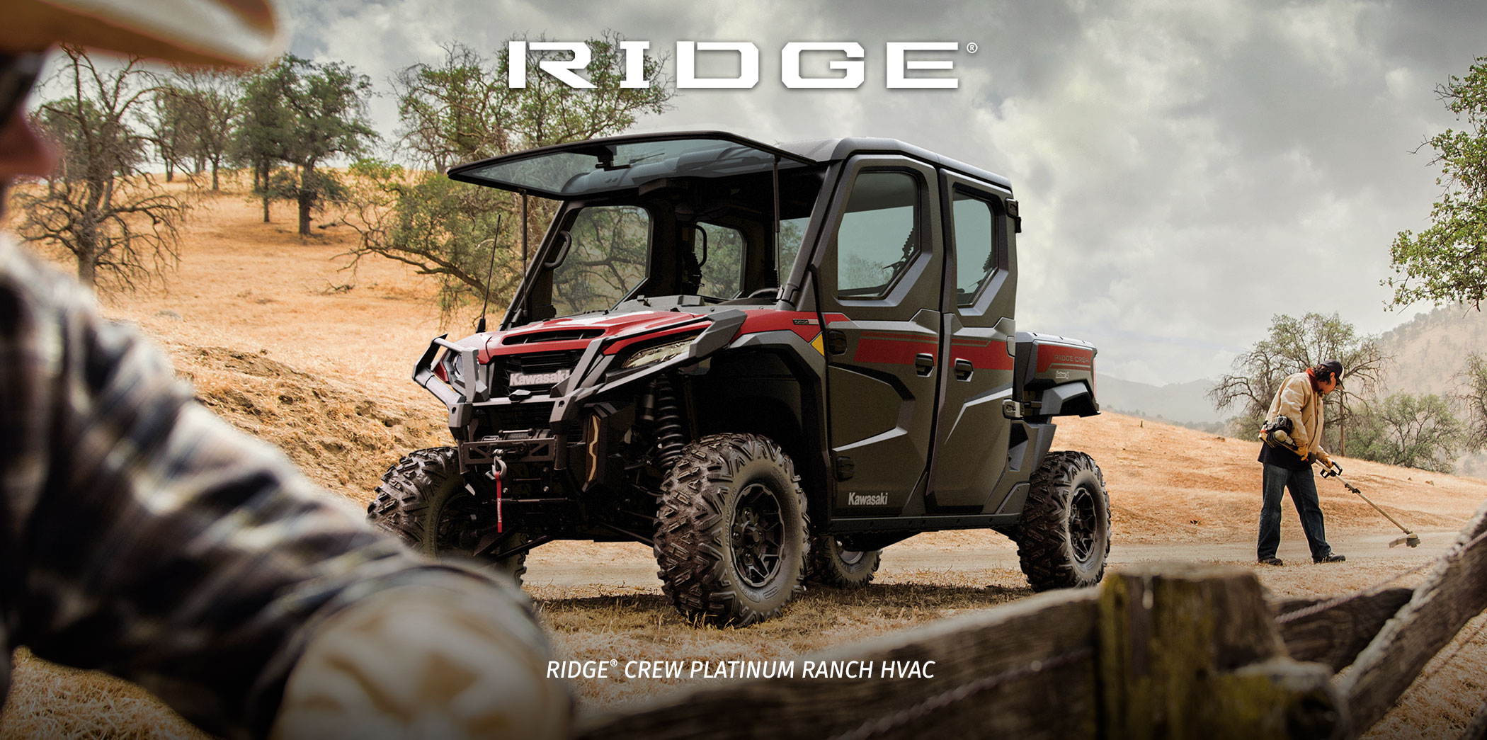 Ridge CREW Platinum Ranch Edition HVAC pulling a bushel of hay at a farm