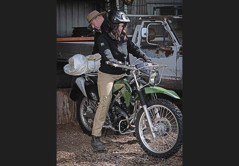 COMPACT, LIGHTWEIGHT, MANOEUVRABLE