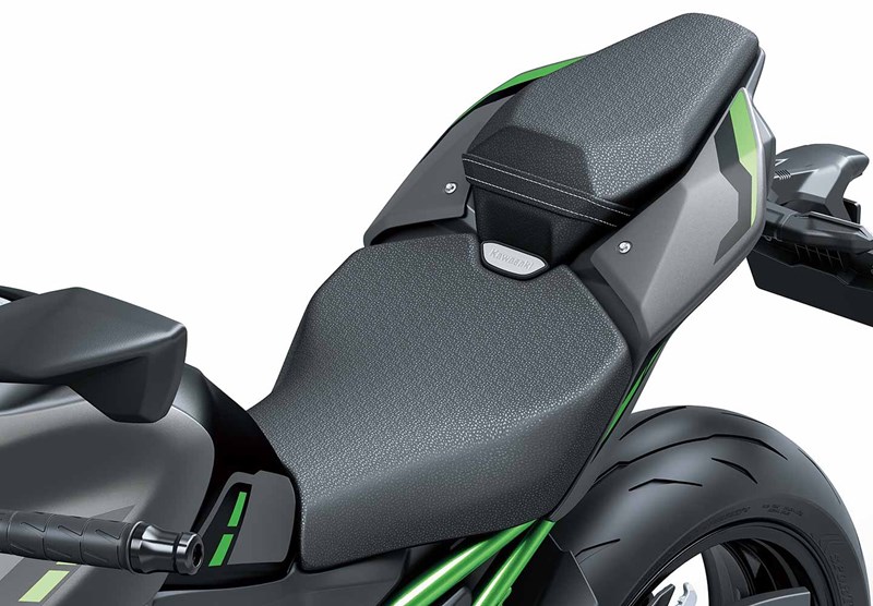 REFINED SUGOMI STYLING 