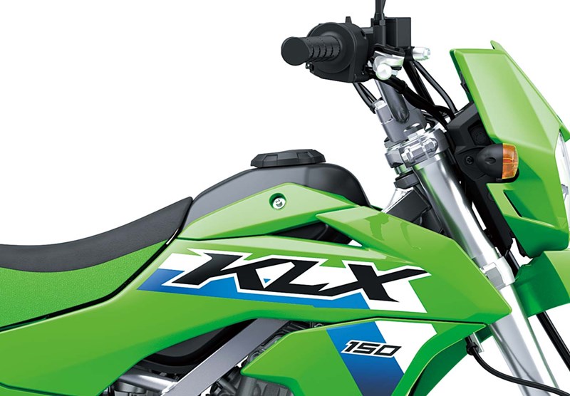 MESIN YANG KUAT DAN DAPAT DIANDALKAN UNTUK BERKENDARA OFF-ROAD