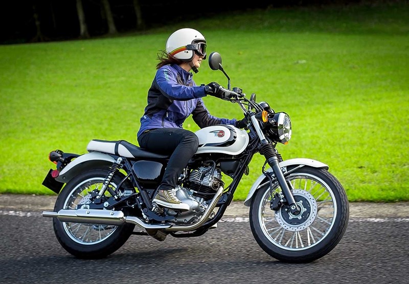 SASIS RINGAN UNTUK AKSESIBILITAS YANG TINGGI 