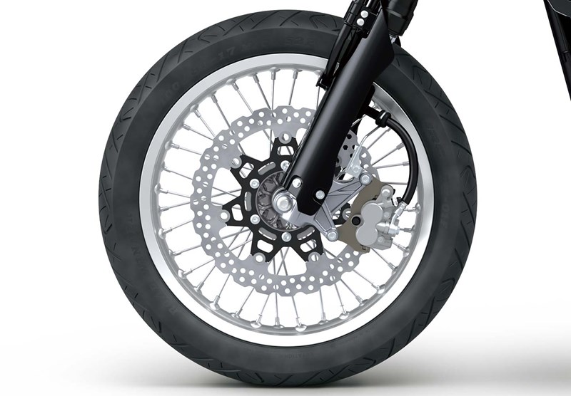 SLIM, LIGHTWEIGHT CHASSIS WITH 17” WHEELS