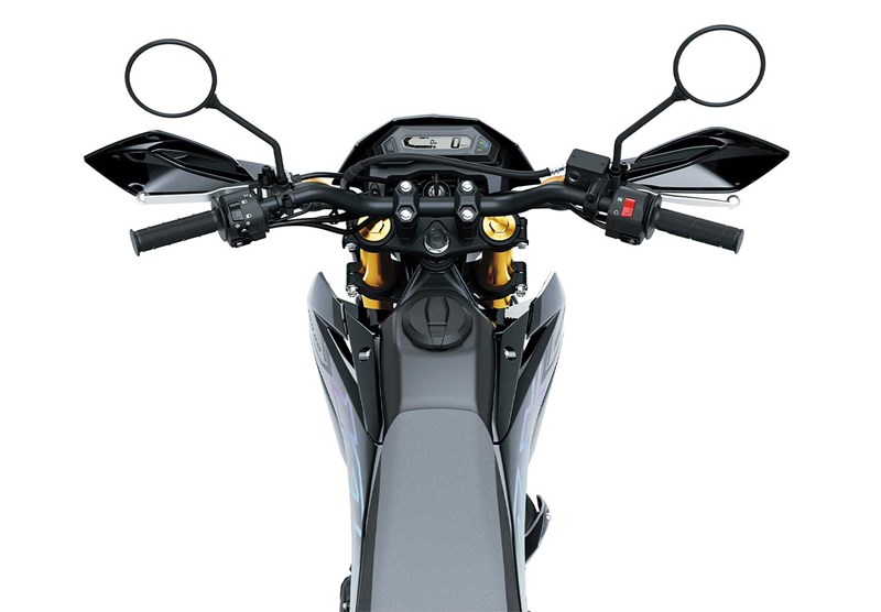 SLIM, LIGHTWEIGHT CHASSIS WITH 17” WHEELS