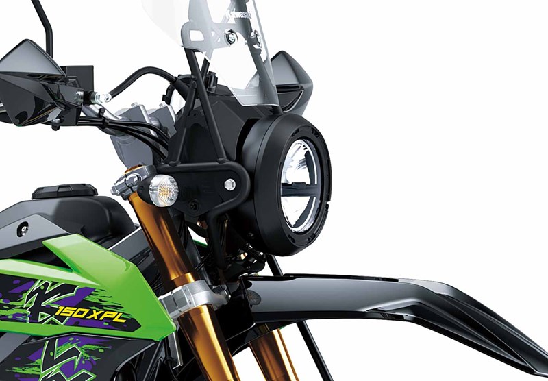 Perlengkapan Petualangan Tangguh dengan Gaya Kustom