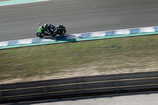 2022 NINJA ZX-25R ABS SE