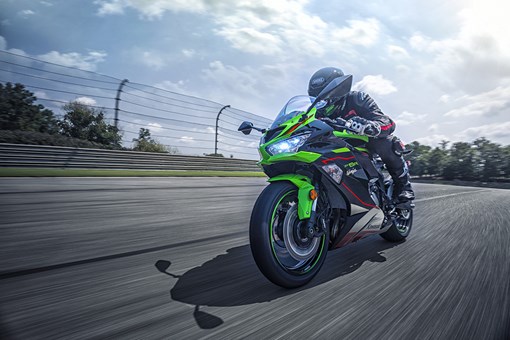 2022 NINJA ZX-6R ABS
