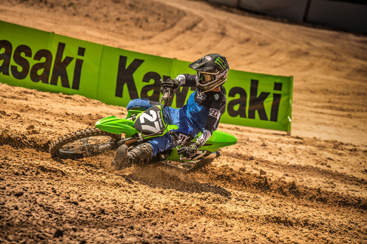 2022 KX112