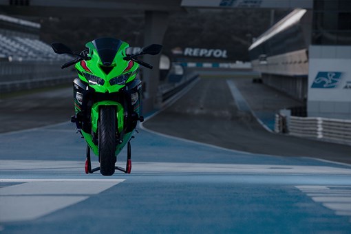2023 NINJA ZX-25RR