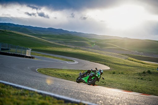 2024 NINJA ZX-6R KRT EDITION