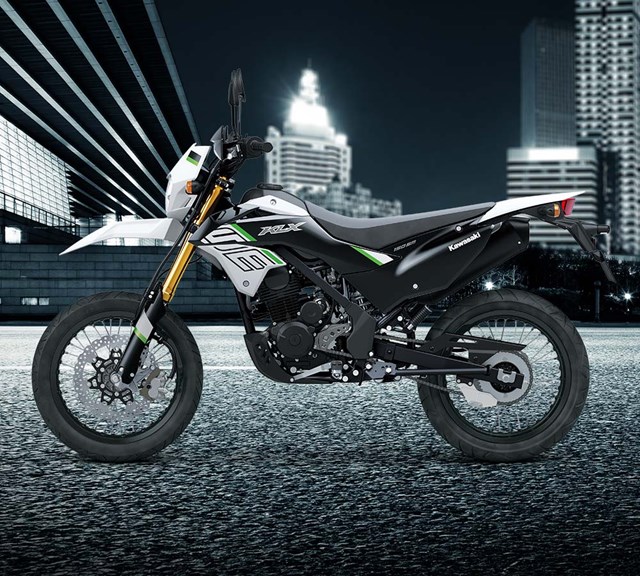 Image of 2025 KLX150SM SE in action