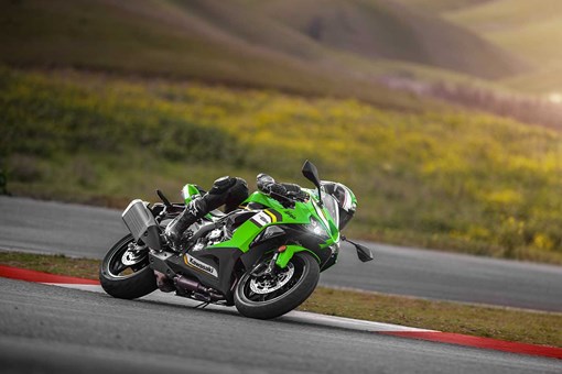 2025 NINJA ZX-6R KRT EDITION 