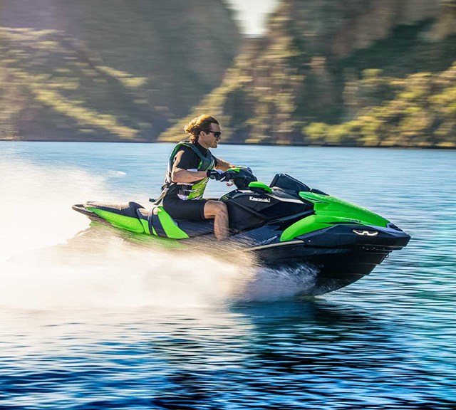 Image of 2025 JET SKI ULTRA 310LX-S in action