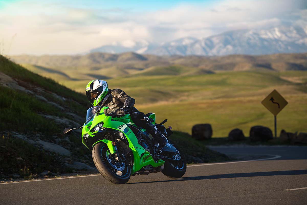 2026 NINJA ZX-6R