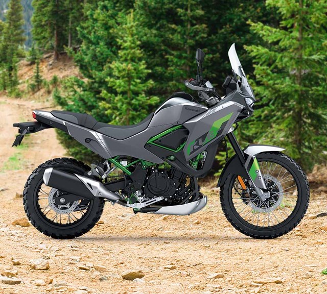 Image of 2026 KLE500 SE in action