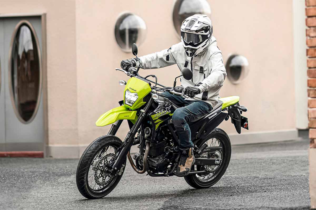 2027 KLX230SM