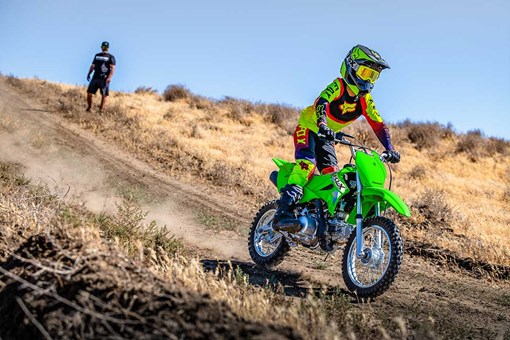 2027 KLX110R