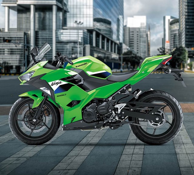 Image of 2027 NINJA 250 ABS SE in action