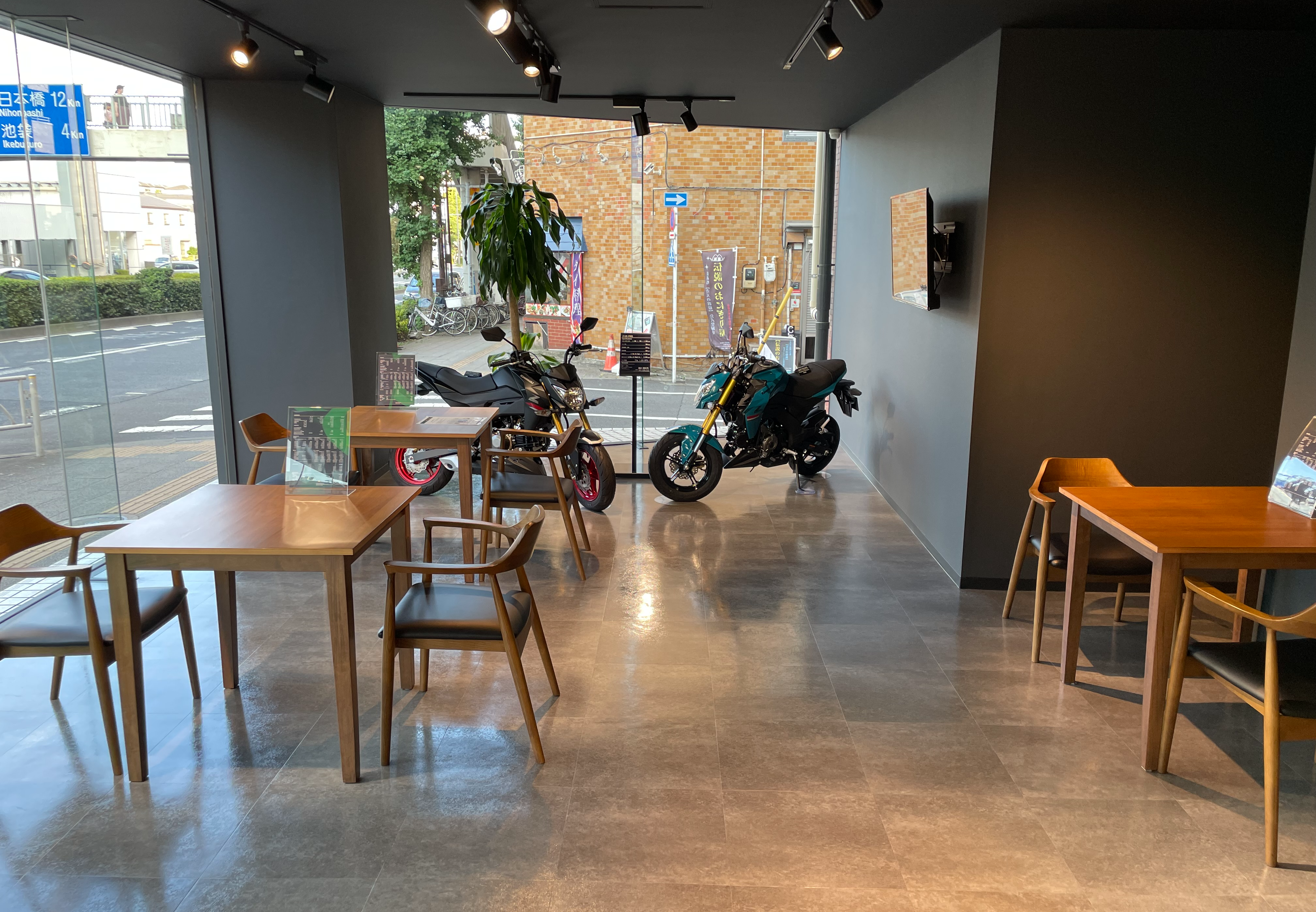 shop image 3