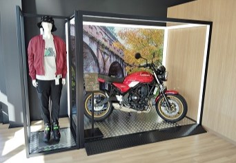 Mobile shop image 3